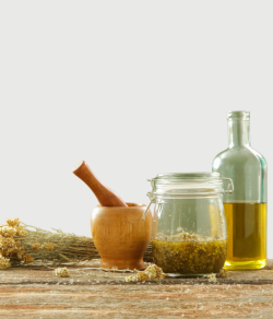 Raw Materials & Natural Extracts